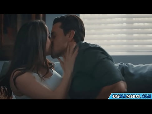❤️ Ngono ya kimapenzi na mama mzuri wa busty Video ya kutatanisha ❌❤